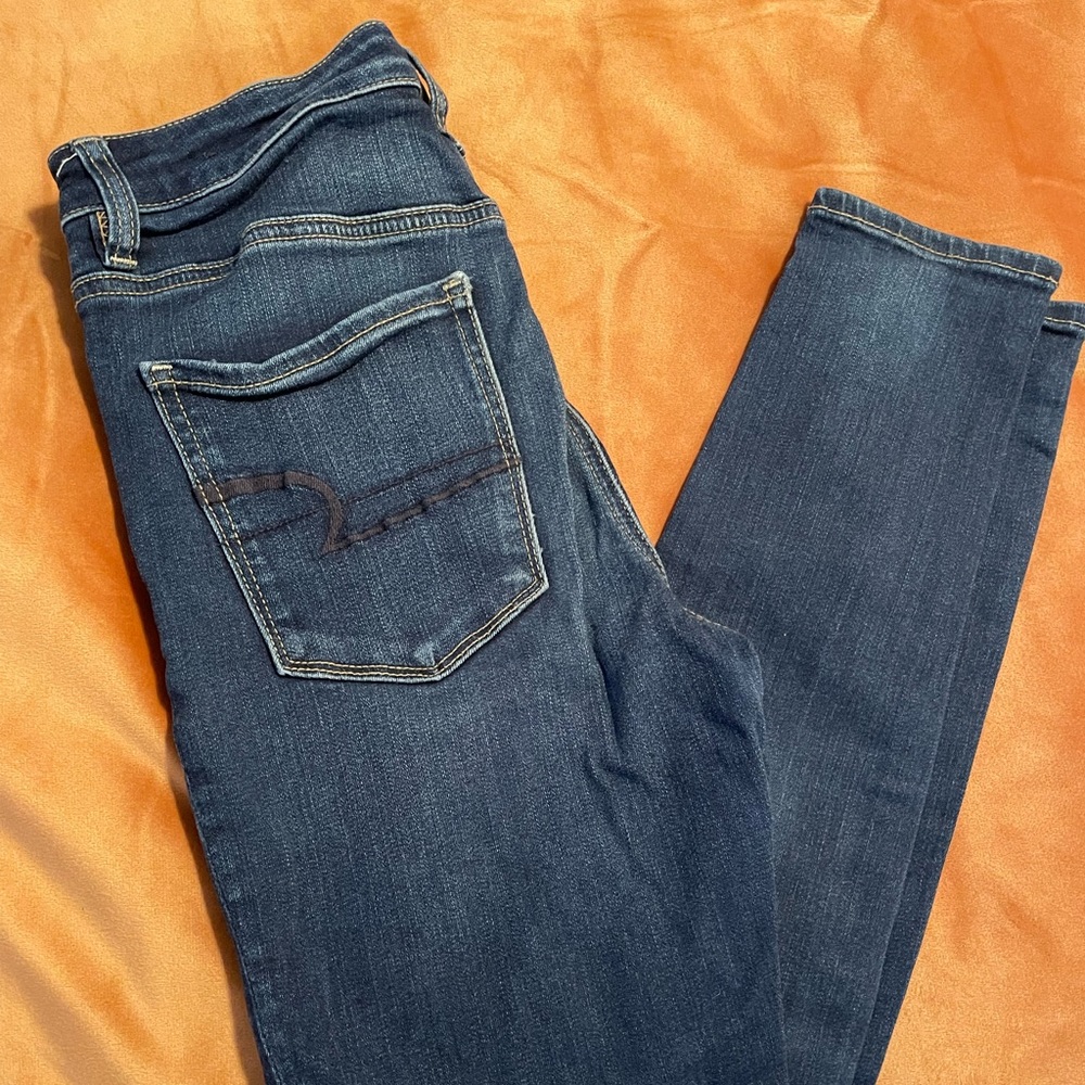 American Eagle High Waisted Jeans